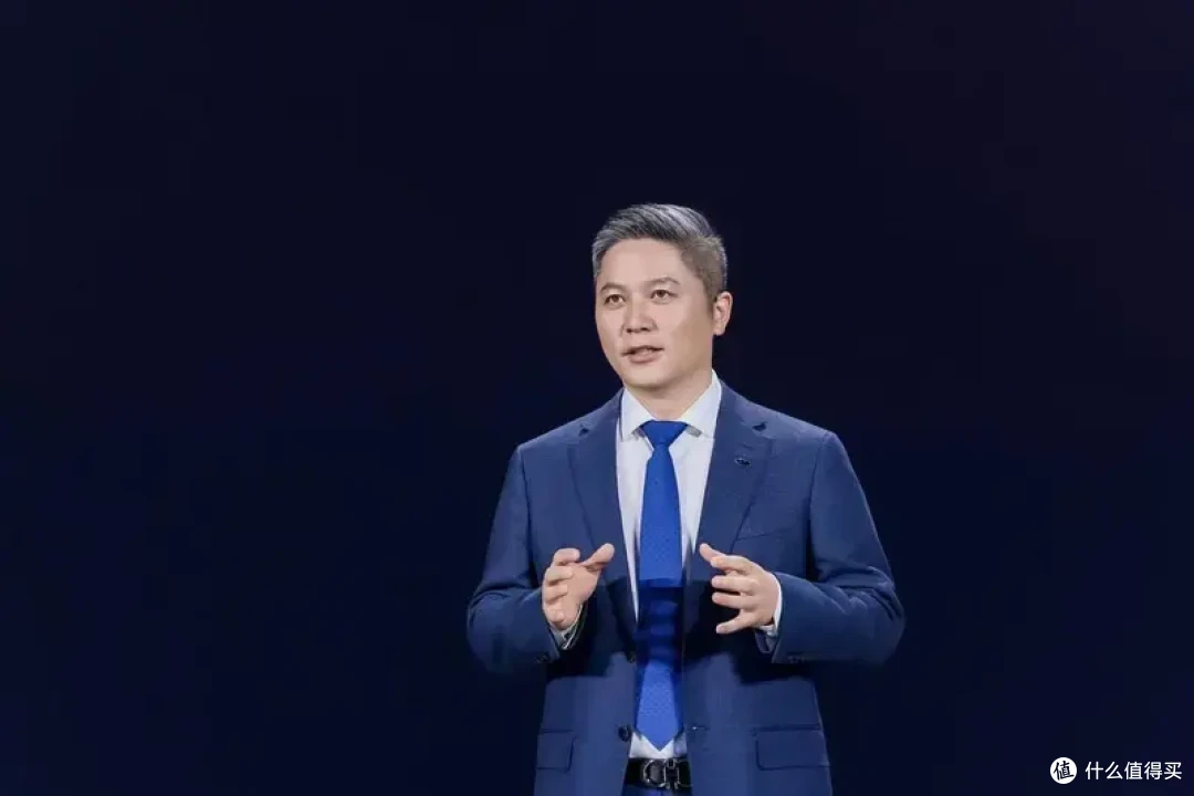 全域AI油电同权!在奇瑞新燃油之夜现场,全新一代瑞虎9正式上市