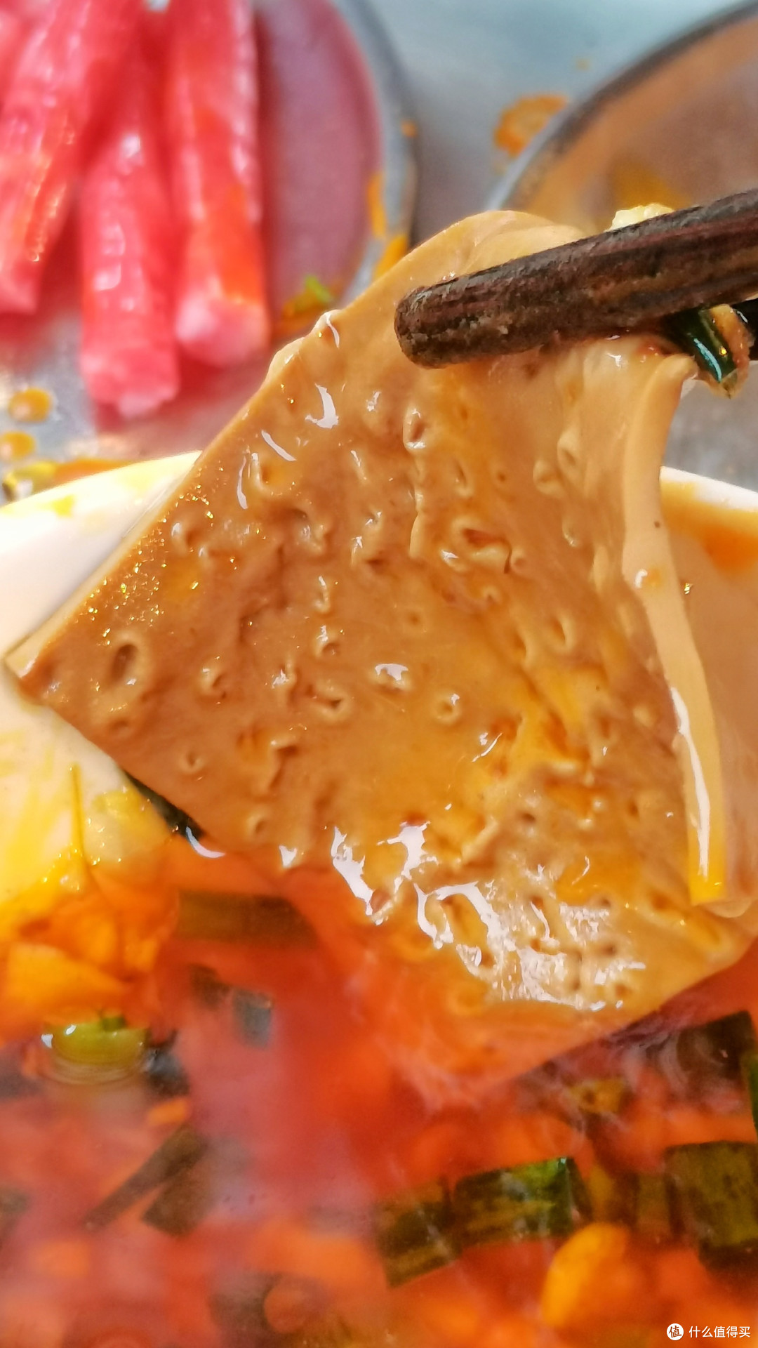 网红店是给游客的,社区火锅店才是本地人最爱