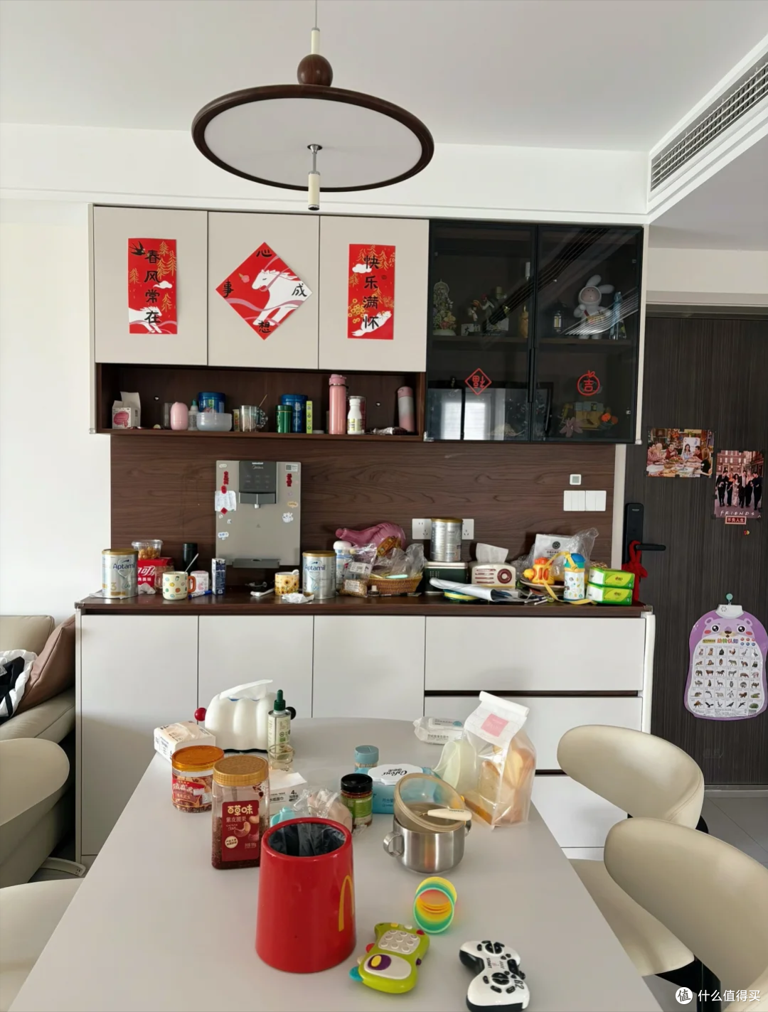 为什么家里设计不少柜子还乱糟糟?参观完邻居大叔家,我恍然大悟