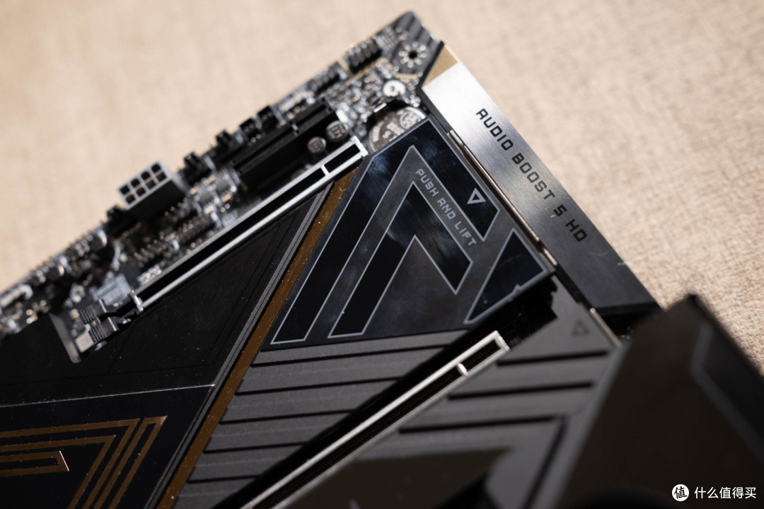 旗舰标杆,微星MEG X870E ACE MAX战神主板开箱实测