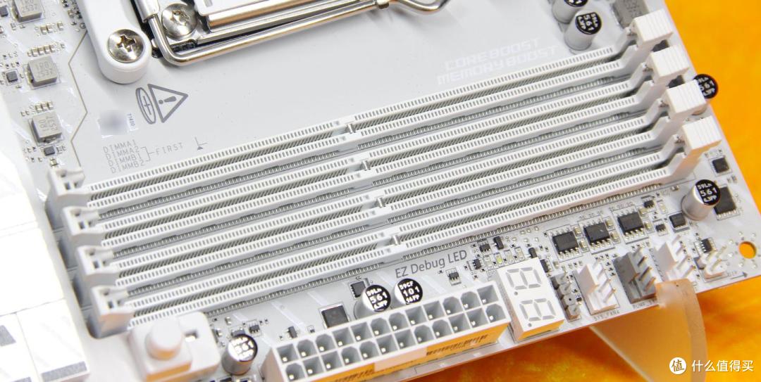 锐龙9950 X3D2与微星B850M刀锋钛MAX评测：双芯合璧，战力觉醒！