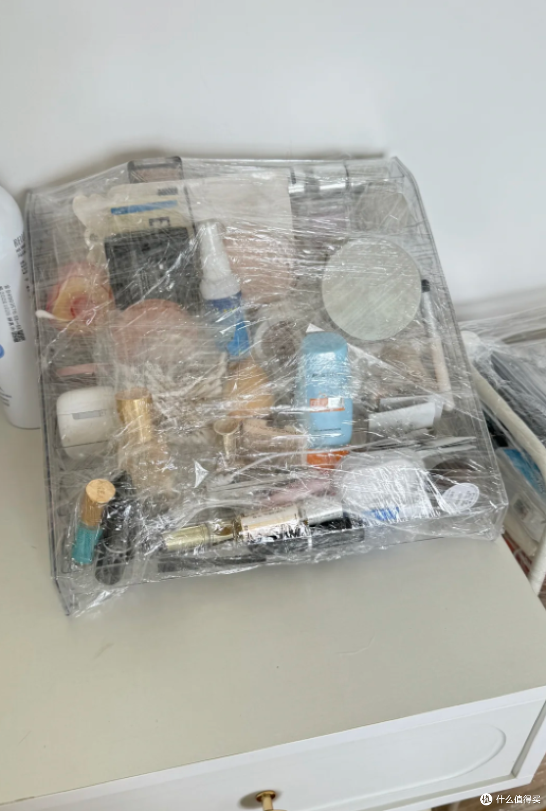 被网友的“保鲜膜用法”惊到了,思路打开,比专门的东西还好用!