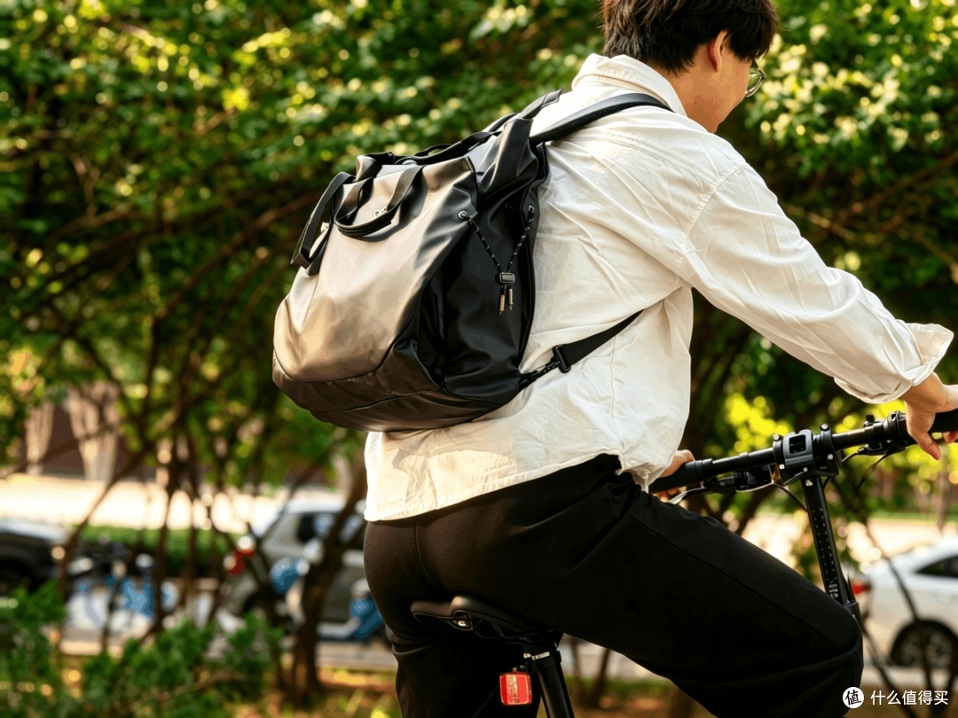 打工人的通勤幸福感,居然被一个包拯救了!?