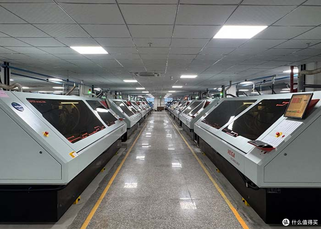 pcb钻孔车间
