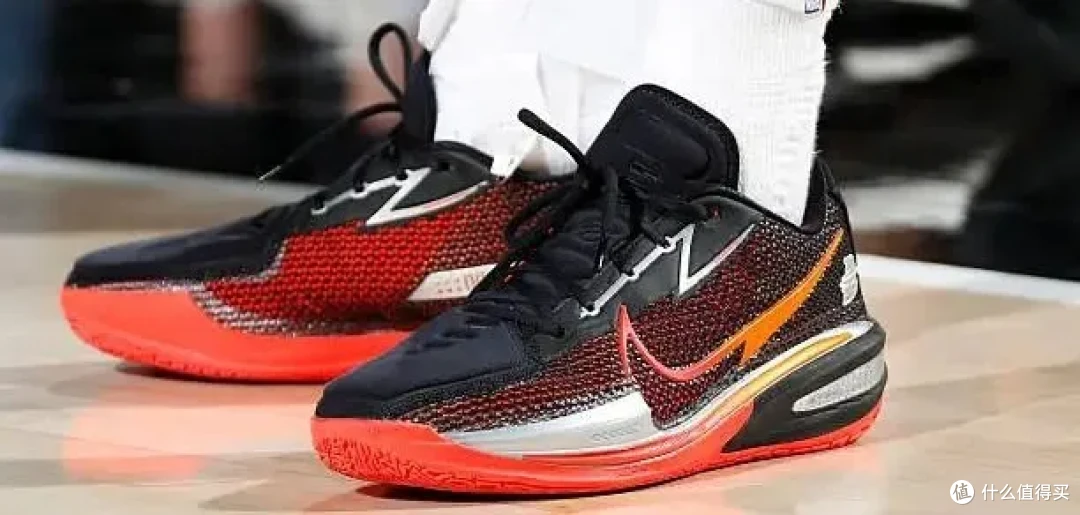 【NBA每日上脚】奥莱300甩的货,能打季后赛?