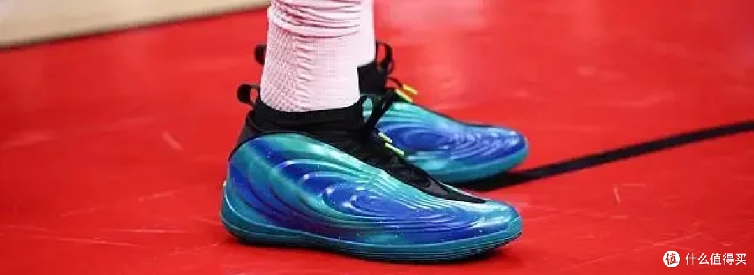 【NBA每日上脚】奥莱300甩的货,能打季后赛?