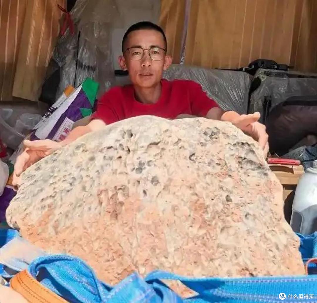 去年的广东火流星定名为茂名陨石,总重423公斤,研究有了新发现
