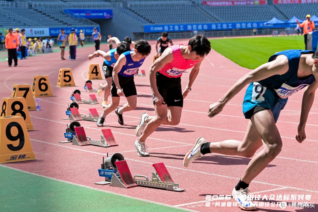 从校园跑道到全国赛场：为什么今天青少年的田径水平越来越好了？
