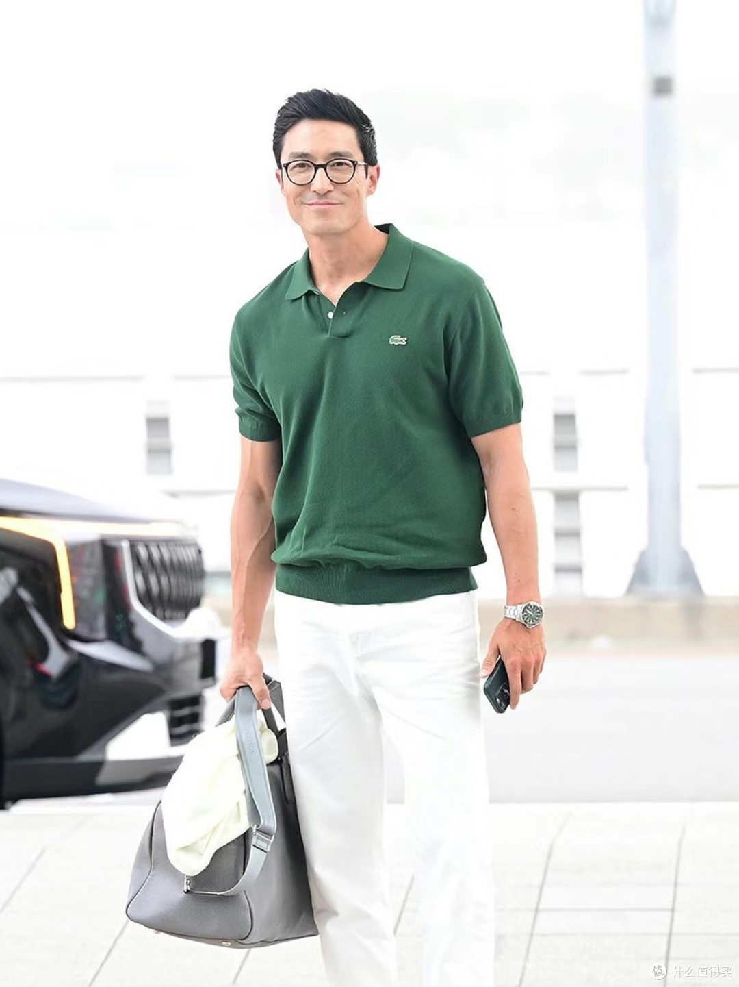 男人老了，首饰尽量做到3戴3不戴，否则再贵也不显气质，非常油腻