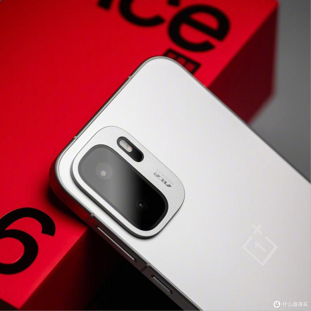 一加Ace6至尊版前瞻:天玑9500+165Hz+8600mAh,与K90Max正面交锋