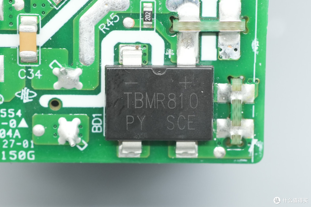 新国标绝缘插脚更安全，OPPO 120W 氮化镓拆解