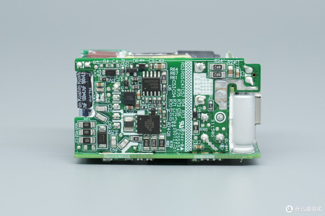 新国标绝缘插脚更安全，OPPO 120W 氮化镓拆解