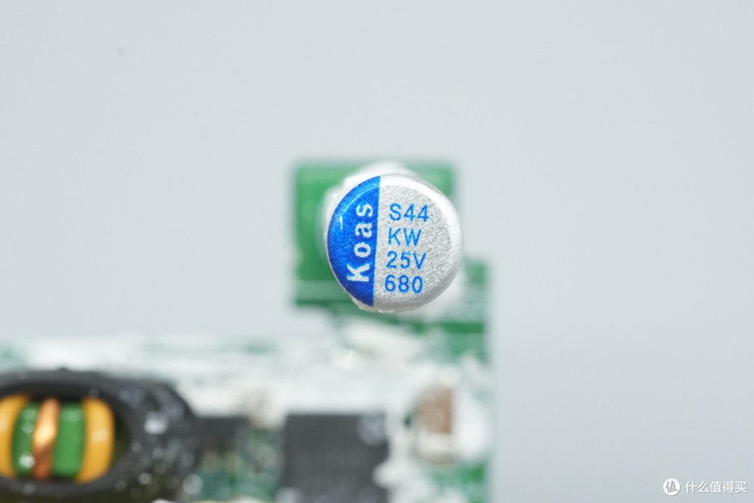 新国标绝缘插脚更安全，OPPO 120W 氮化镓拆解