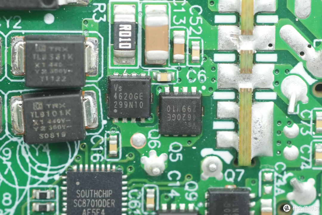 新国标绝缘插脚更安全，OPPO 120W 氮化镓拆解