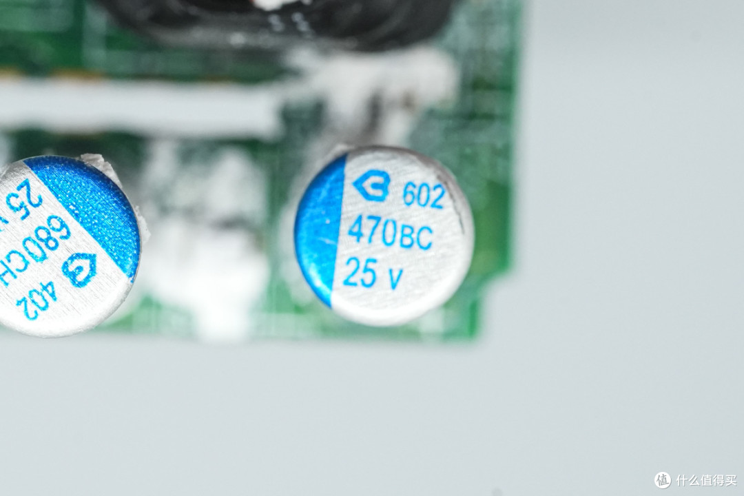 新国标绝缘插脚更安全，OPPO 120W 氮化镓拆解