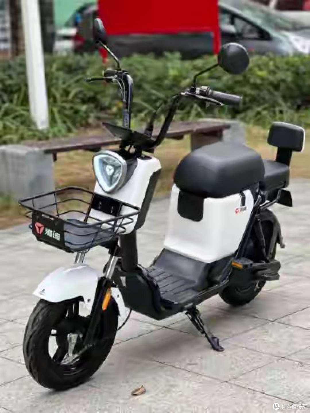 暴跌28.7%!九号、台铃销量腰斩,小电驴为什么突然没人买了?