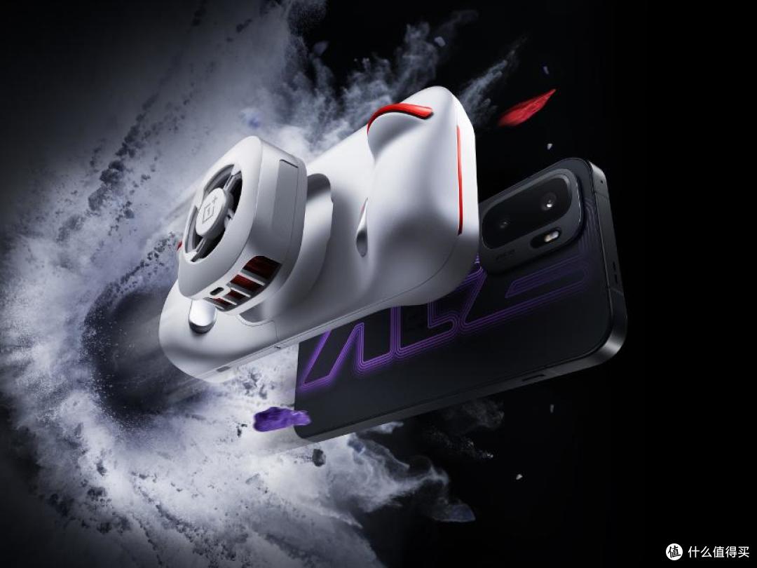 一加 Ace 6 至尊版正式发布：为射击游戏而生的双形态新装备