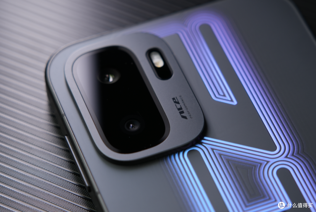 一加突然发布新机,8600mAh+天玑9500+IP69K,首销到手价2999元