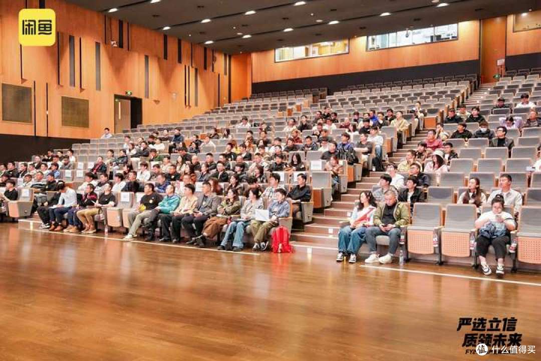 双喜临门 | 猛猪二手笔记本双平台加冕,荣膺闲鱼 & 转转品质大奖