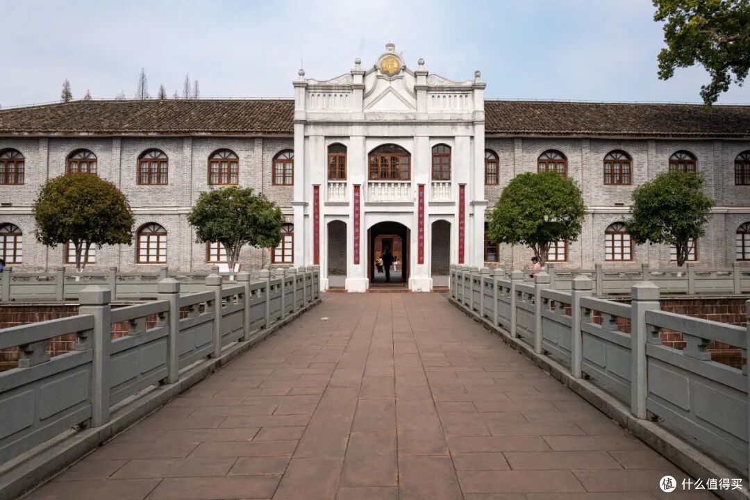 去了一个很卷的城市,游客不多景点却多到逛不完,太适合反向出游