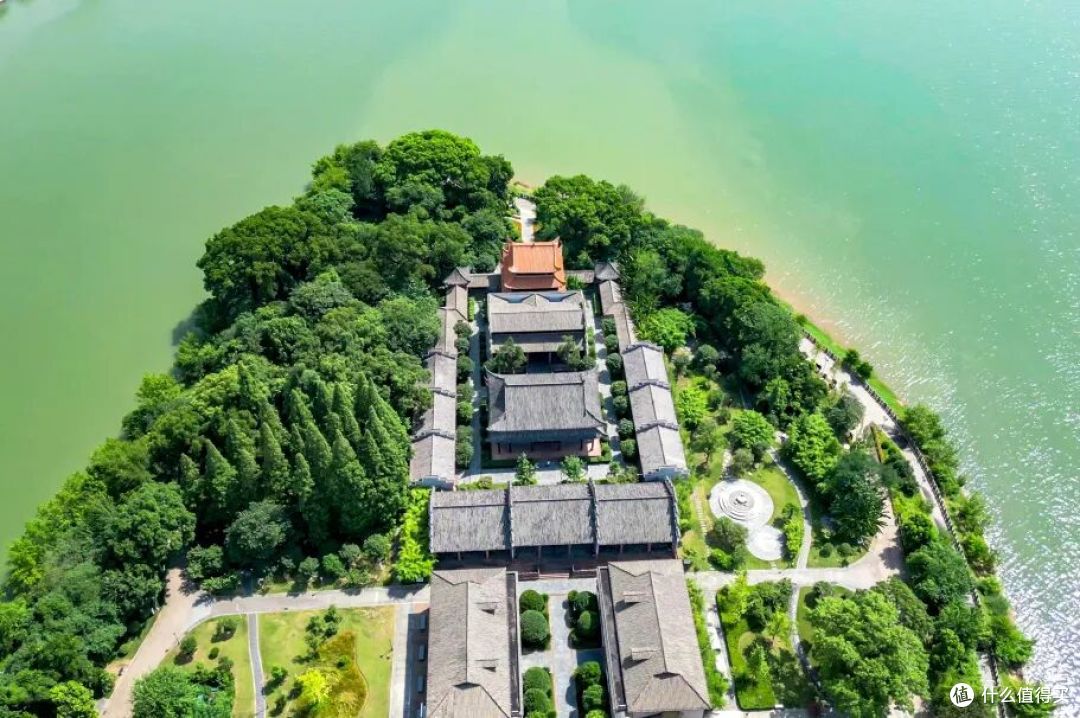 去了一个很卷的城市,游客不多景点却多到逛不完,太适合反向出游