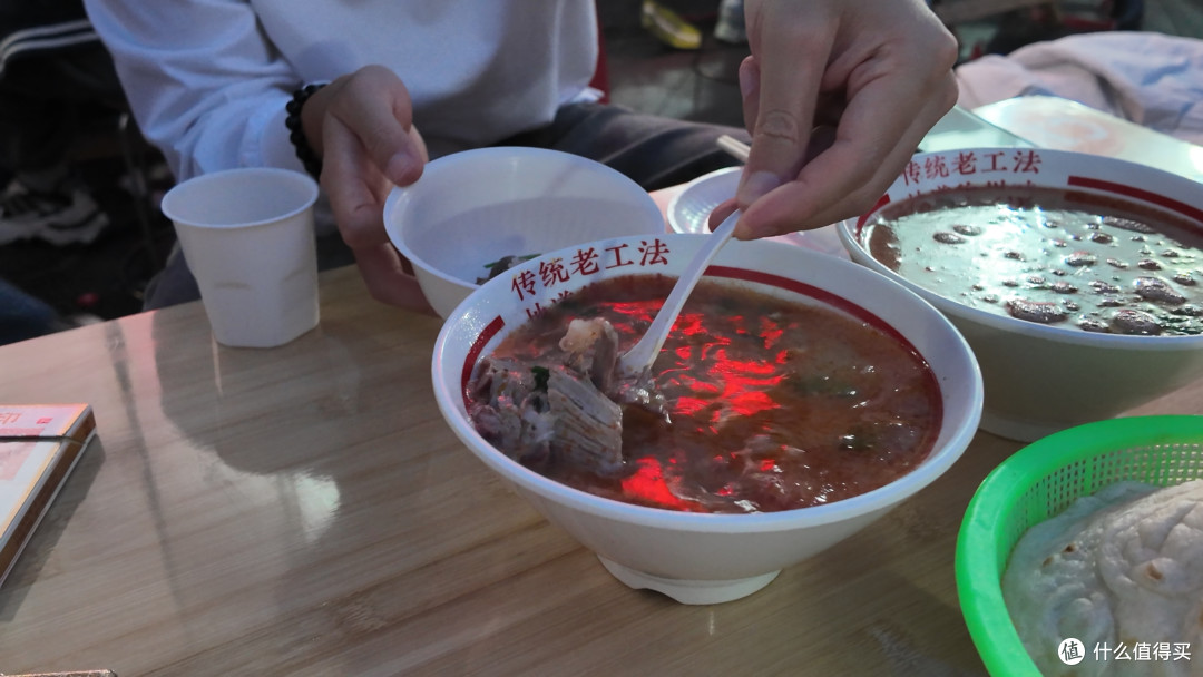 藏在苏北的美食天堂,老饕专程奔赴,一口沦陷彭城烟火味