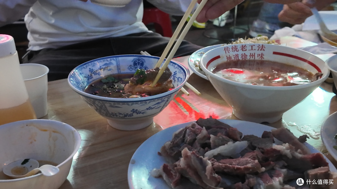 藏在苏北的美食天堂,老饕专程奔赴,一口沦陷彭城烟火味