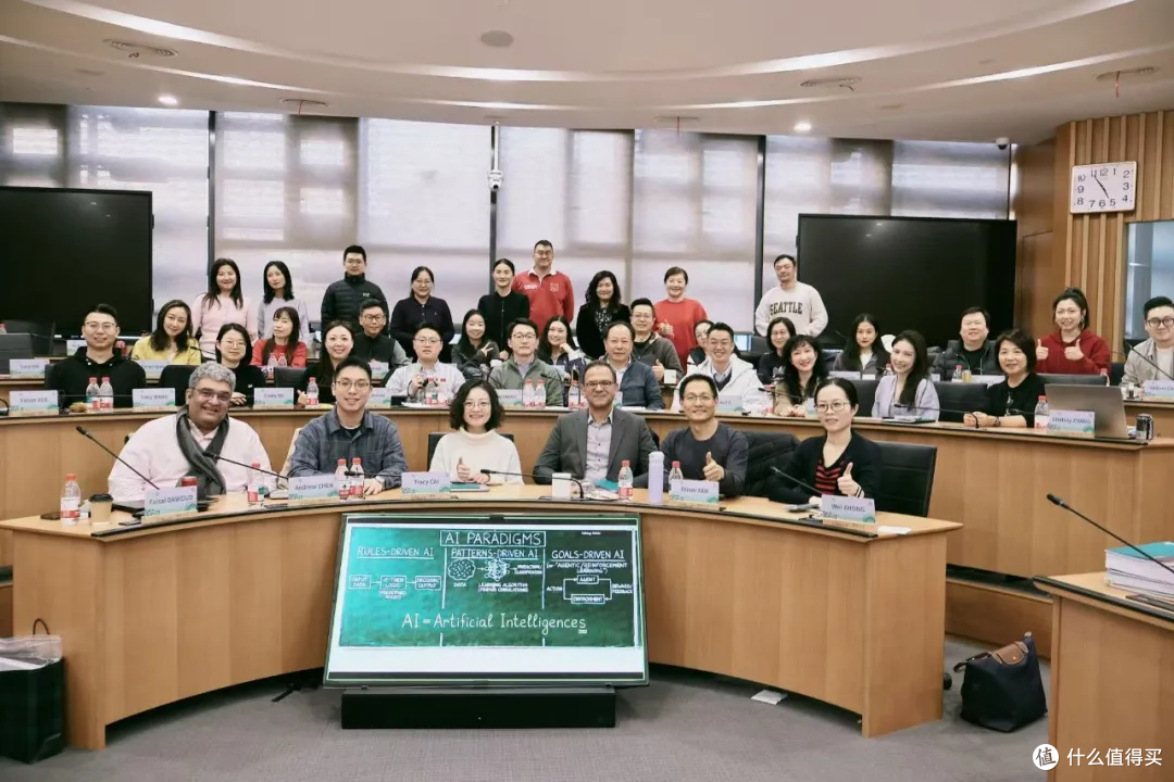 2026 高性价比 EMBA 推荐:复旦 - 华盛顿大学中外名师联合授课