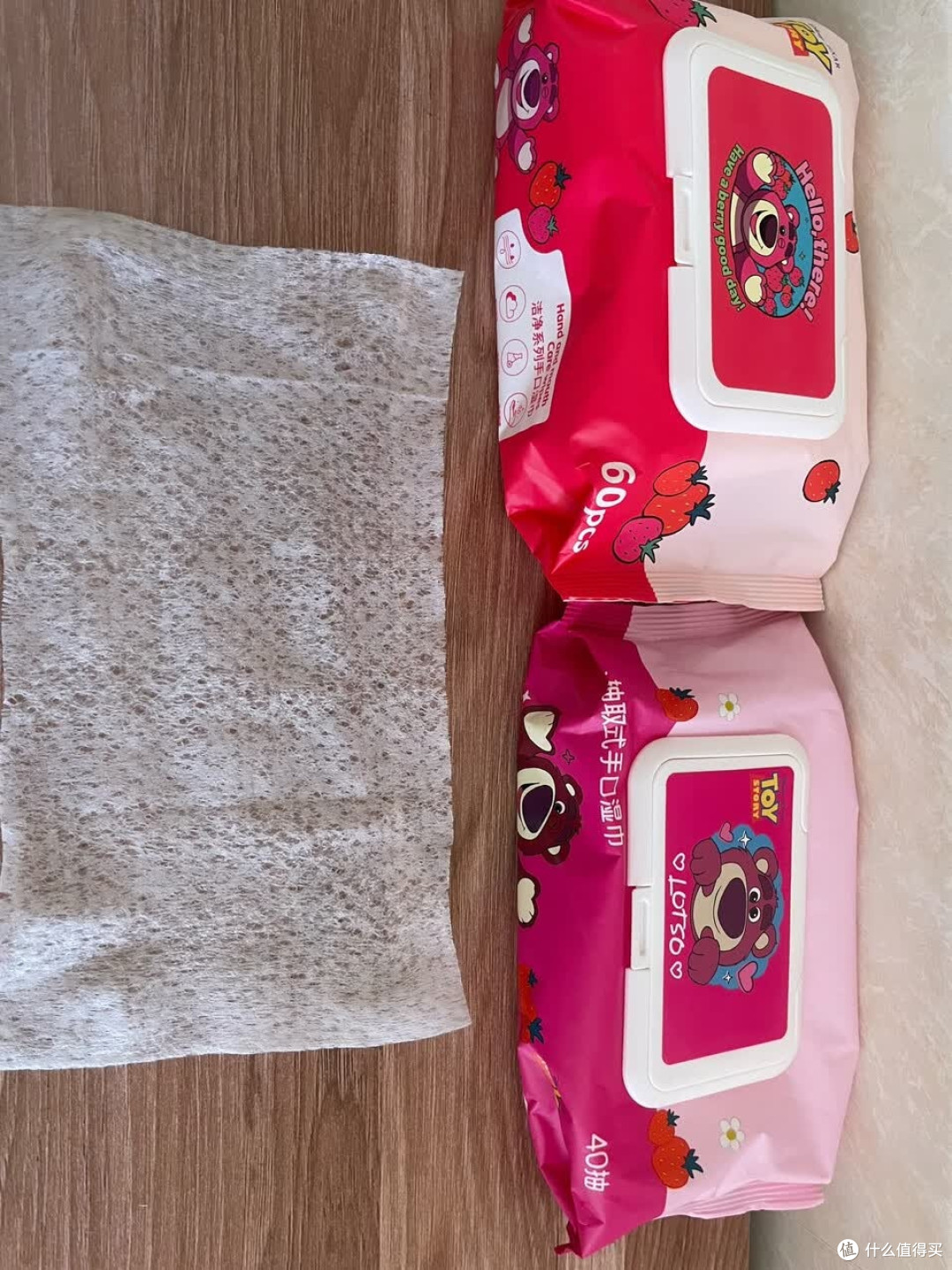 迪士尼手口湿巾卸妆湿巾 &草莓熊湿巾40抽