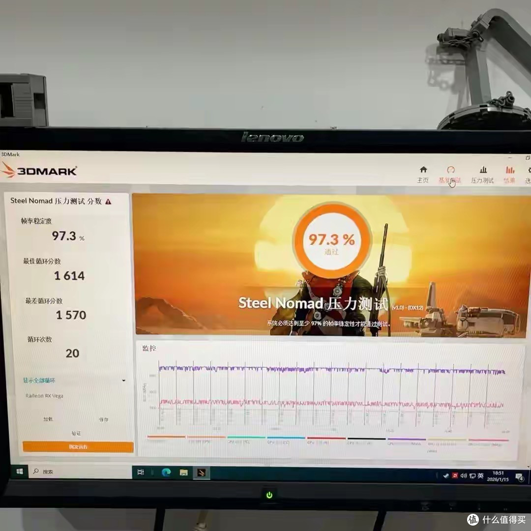 450元的AMD旗舰游戏显卡!公版单涡轮风扇,8G HBM2显存,跑分32W