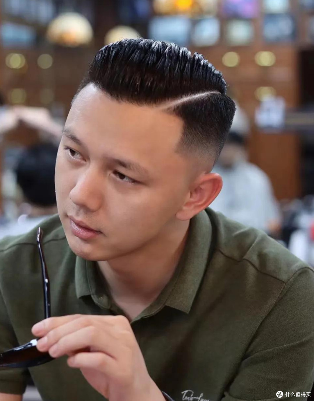 不建议50+男人,夏天留的发型!看起来时髦,实际很土气,太油腻