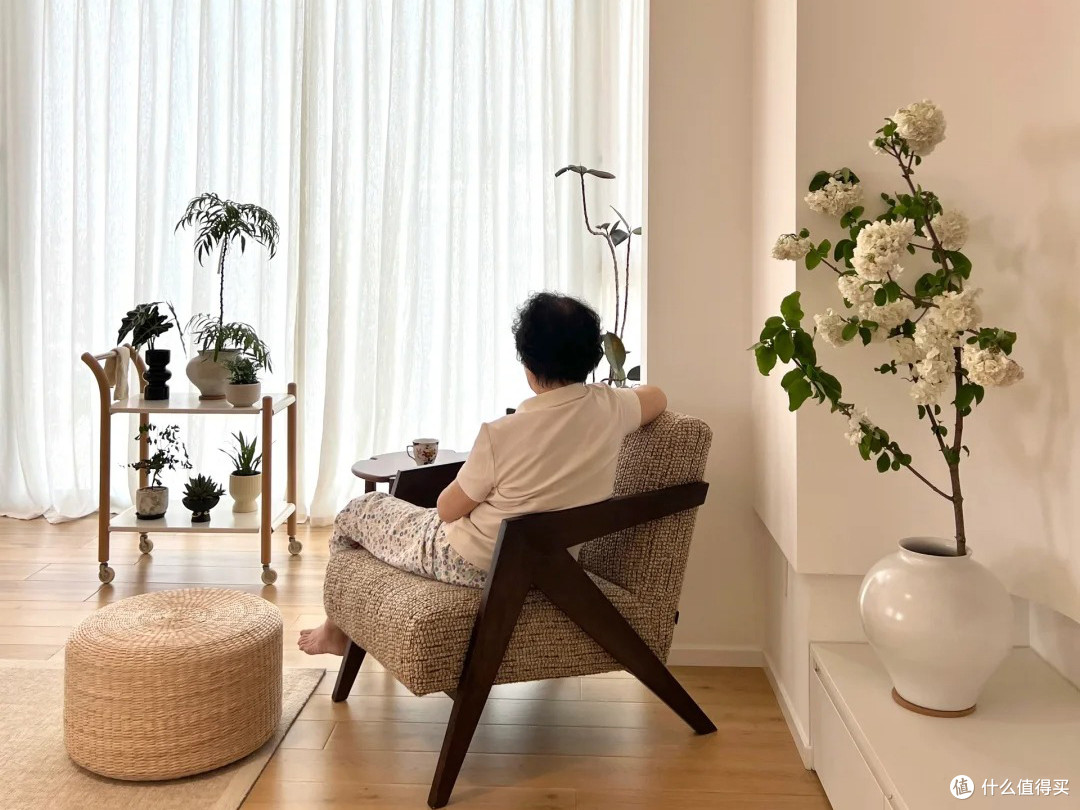 77岁外婆在杭州的家:128㎡老破小,每次来小住内心都感觉特别宁静