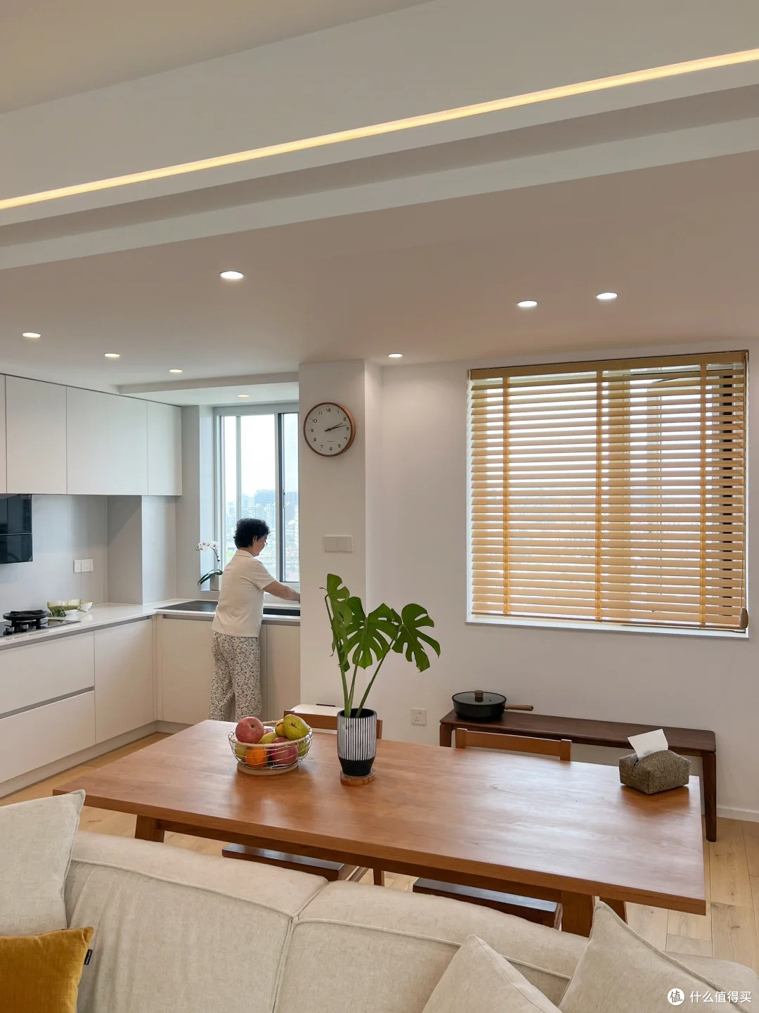 77岁外婆在杭州的家:128㎡老破小,每次来小住内心都感觉特别宁静