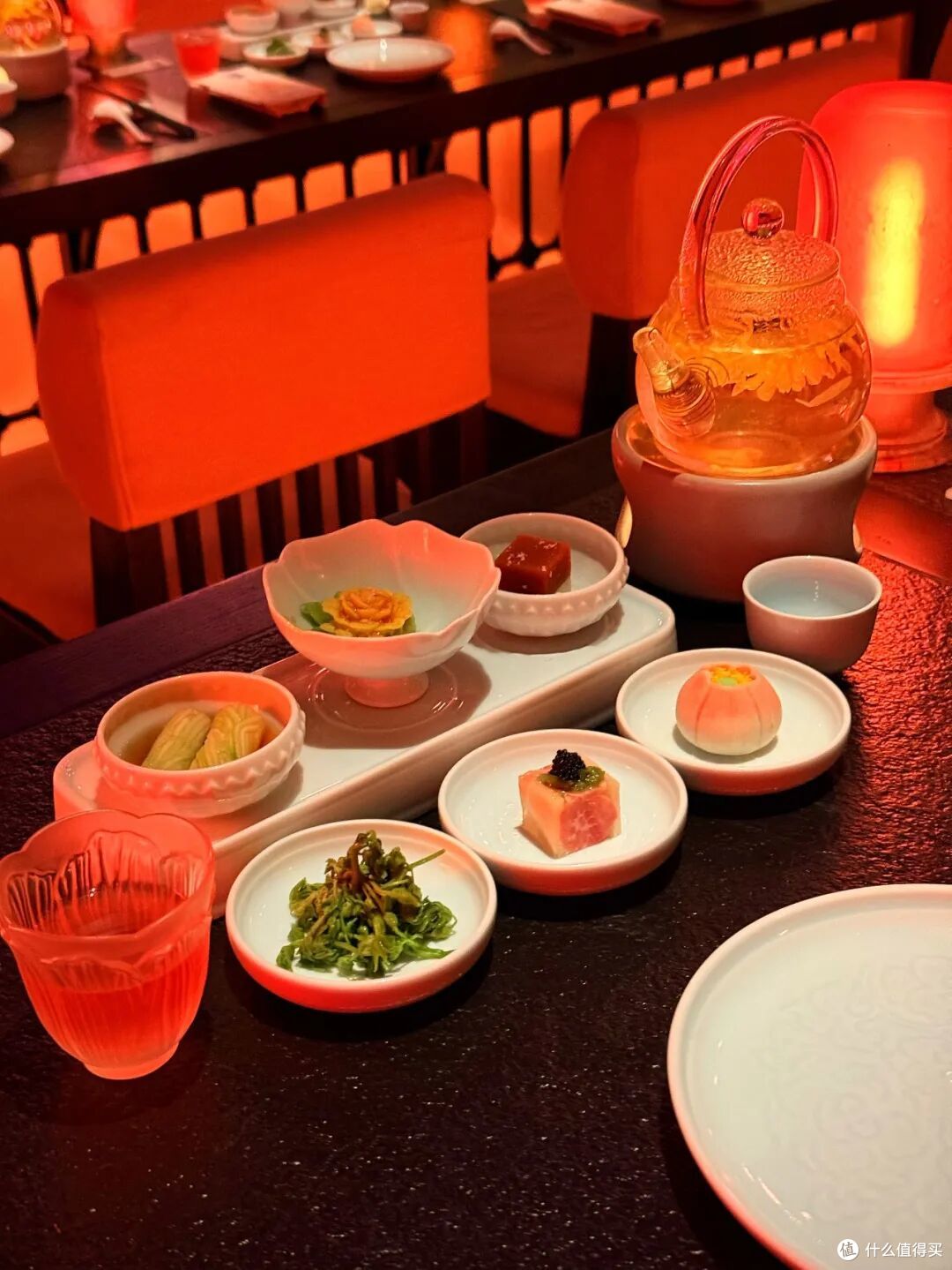 碳水王炸、夜宵天花板,这座松弛的古都就这么轻松地俘获了我的胃