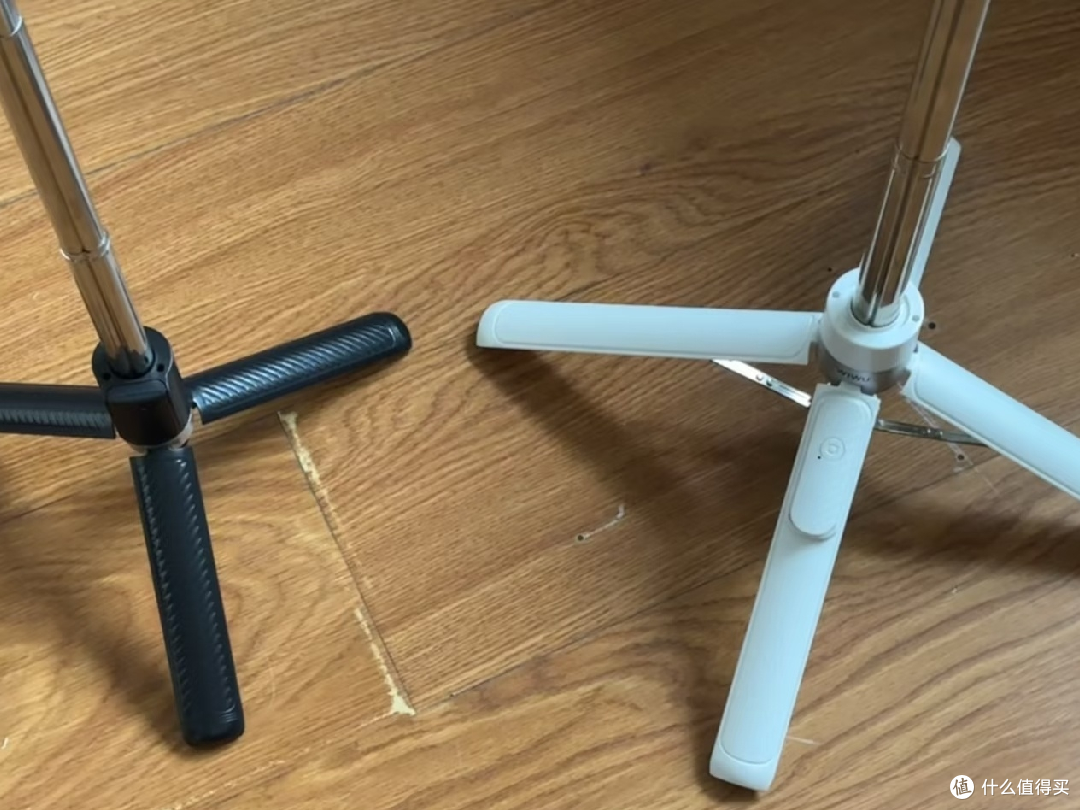 三款自拍杆使用心得：从便携到专业