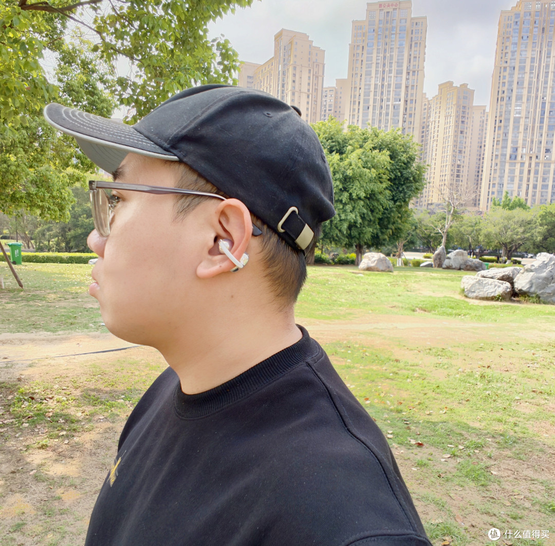 倍思MC2 S耳夹式耳机深度体验:被云朵托住的耳朵终于自由了