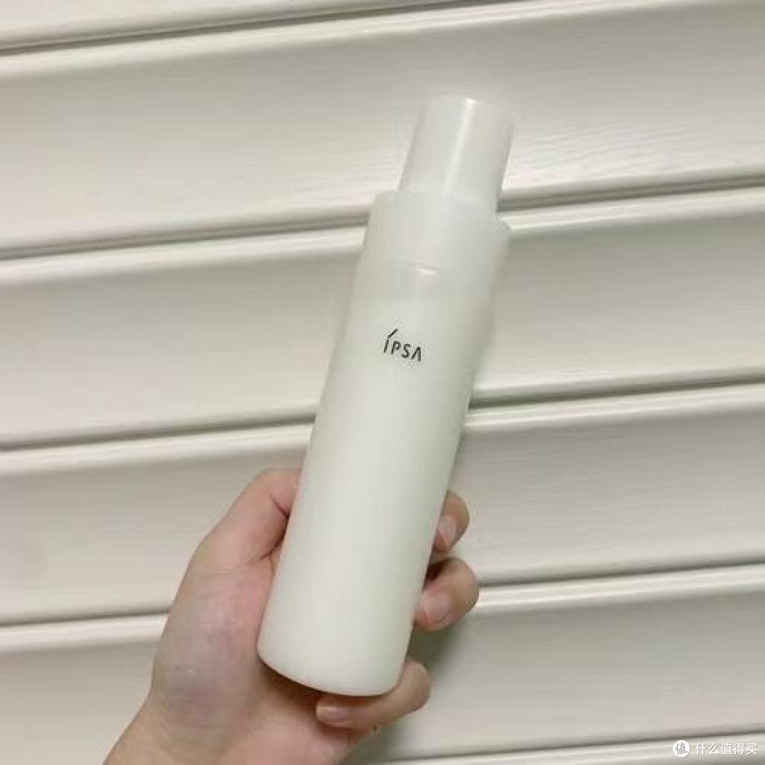 油皮长痘温和洗面奶推荐:十大品牌代表作重新定义洗脸标准