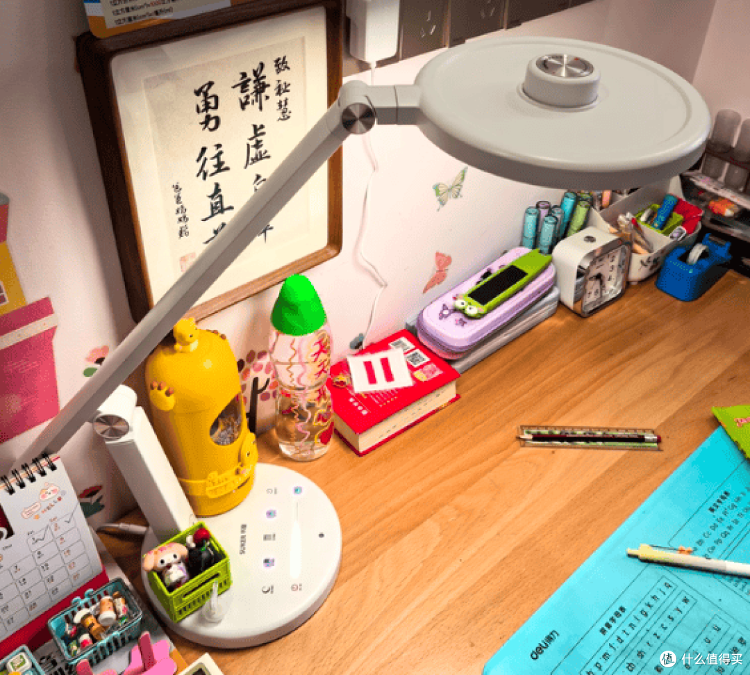 护眼灯哪个牌子质量好耐用?耐用抗造护眼台灯推荐,适合长期使用