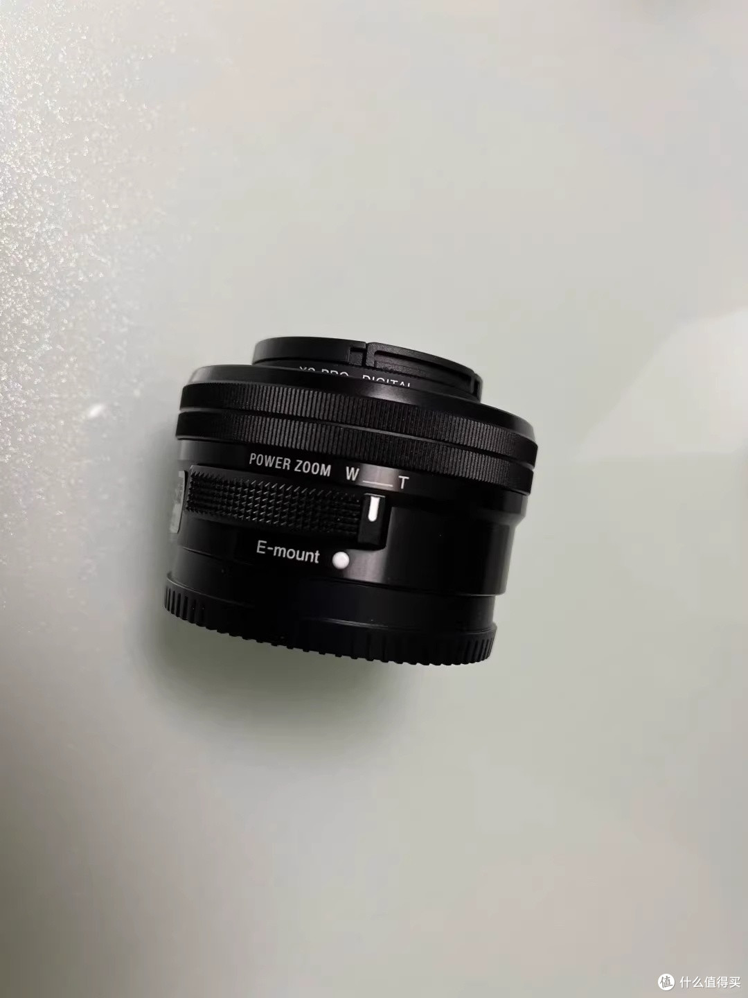 Sony ZV-E10:轻装上阵,治愈我的“第一台相机”选择困难症