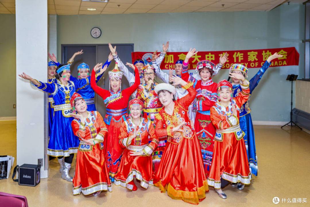 加拿大中文作家协会《移民文学的四个向度》主题研讨会圆满举办