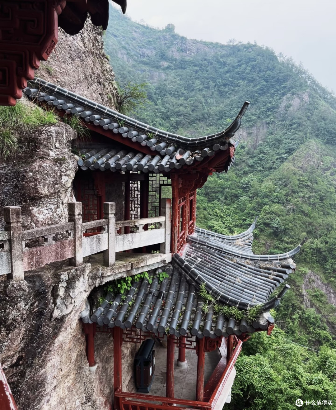 i人五一反向出行 浙江这座小城是来报恩的吧