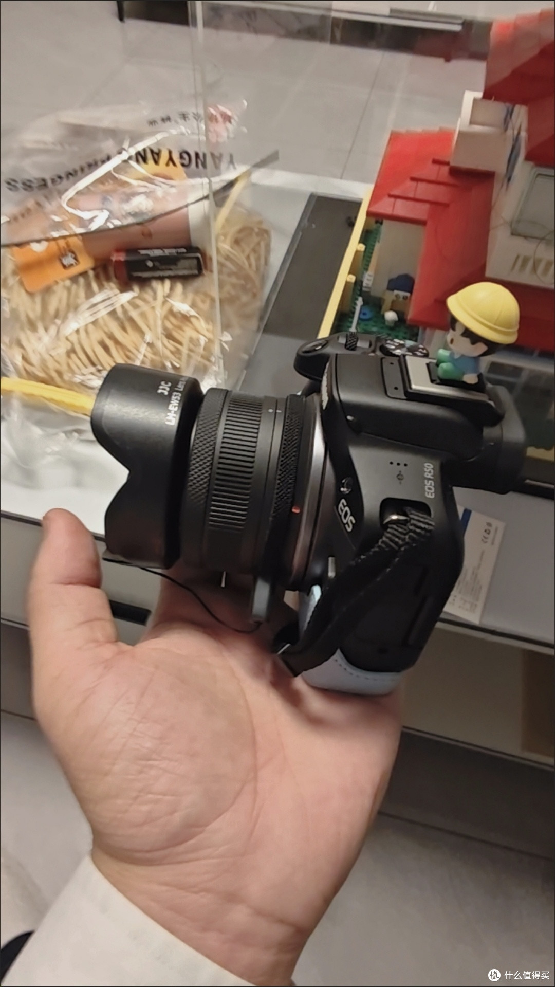 佳能EOS R50相机:新手入门微单首选