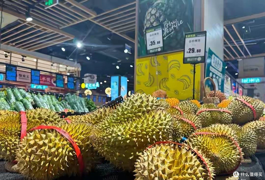 泰国垄断破局!越南抢走30%份额,海南4万亩种植,榴莲价格跌50%
