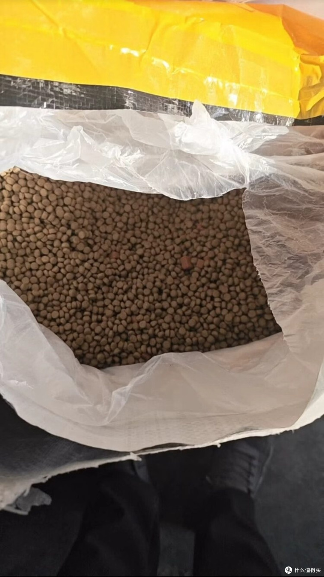 狼孩儿狗粮:20kg大包装的稳定之选