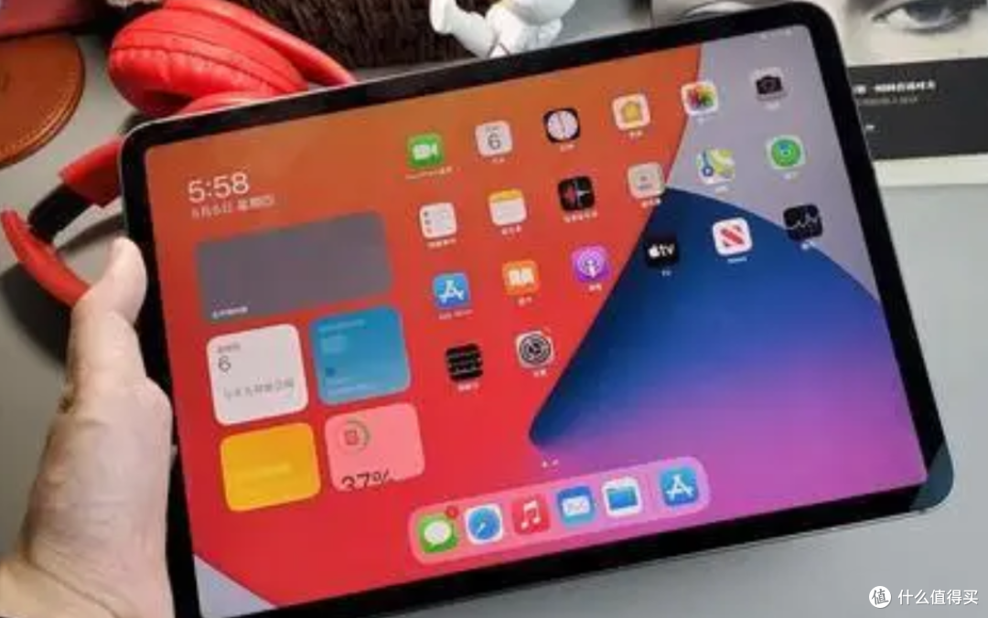苹果iPad Pro，真能替代电脑成为生产力工具吗？亲测来揭秘！