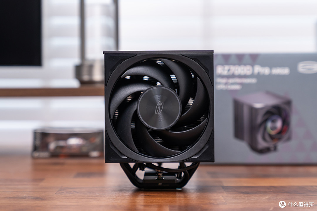 单塔风冷新旗舰,超频三 RZ700D Pro ARGB 实测