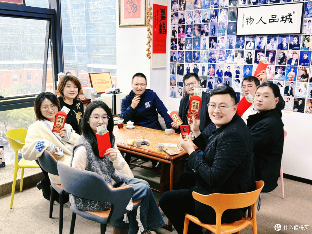 城品人物俱乐部,何以“圈粉”年轻人?