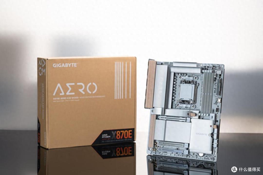 实木之下藏着X3D特调——技嘉X870E AERO X3D WOOD主板