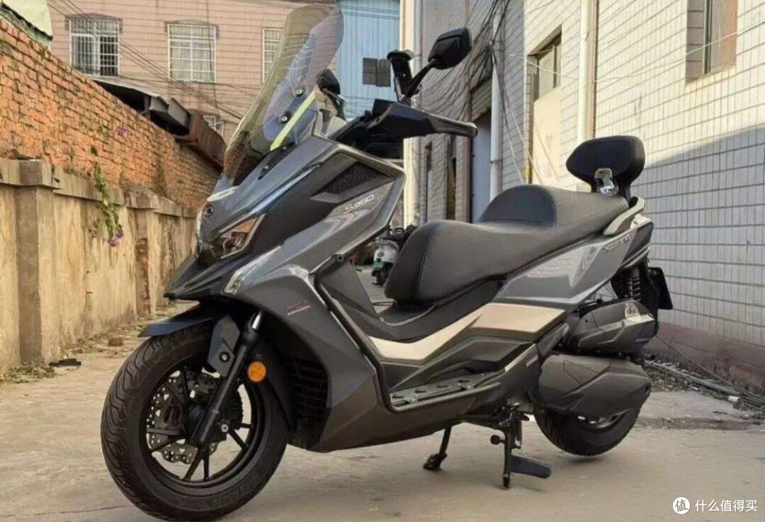 光阳这是疯了吗?赛艇S350从3万狂跌到2万多!这车现在还能买?