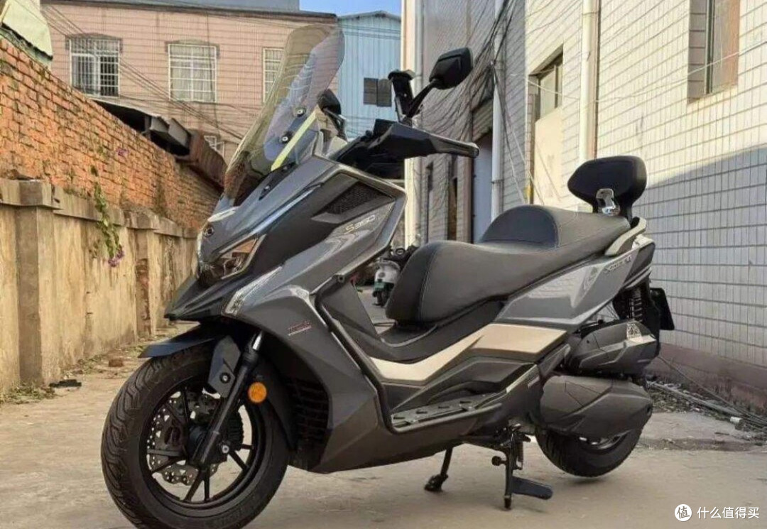 光阳这是疯了吗?赛艇S350从3万狂跌到2万多!这车现在还能买?